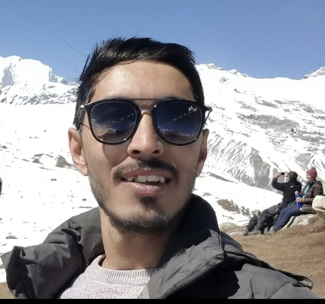 Bhusan Giri